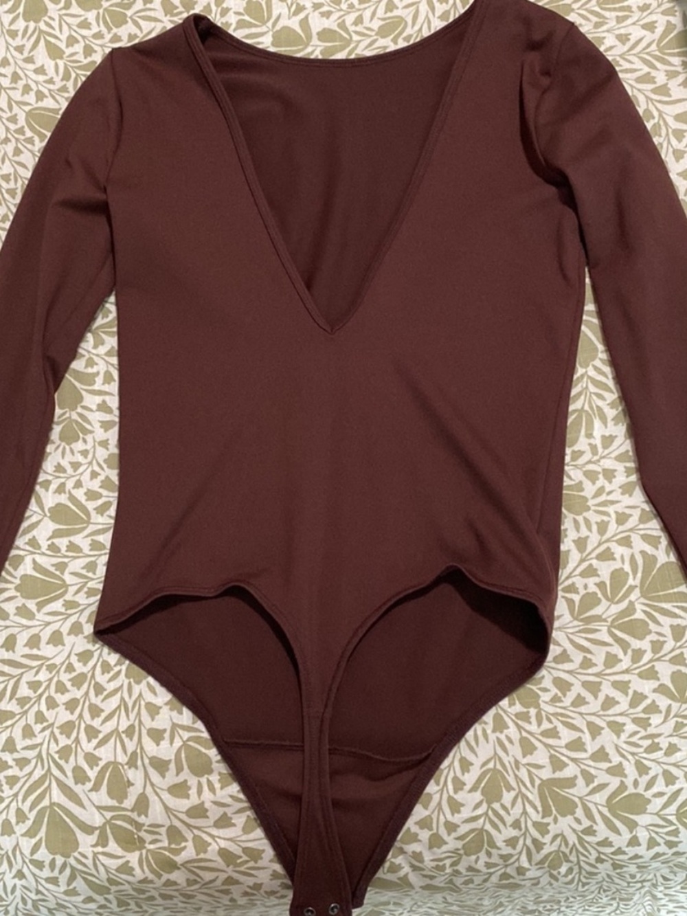 Abercrombie Long Sleeve V-Neck Bodysuit
